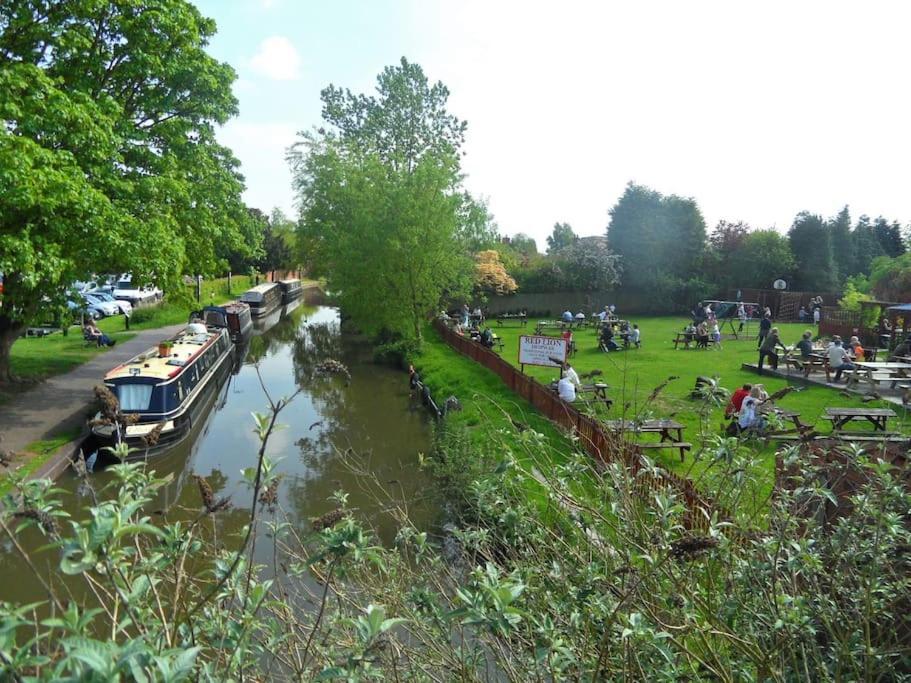 Hidden Gem Canal Facing Retreat With Lovely Walks Hopwas Ngoại thất bức ảnh