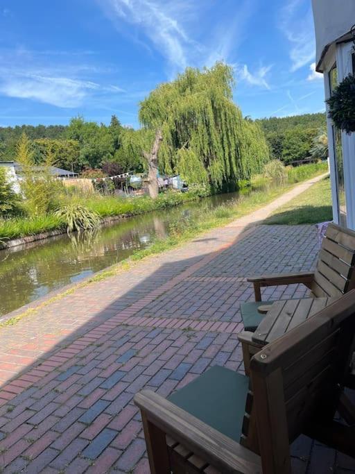 Hidden Gem Canal Facing Retreat With Lovely Walks Hopwas Ngoại thất bức ảnh